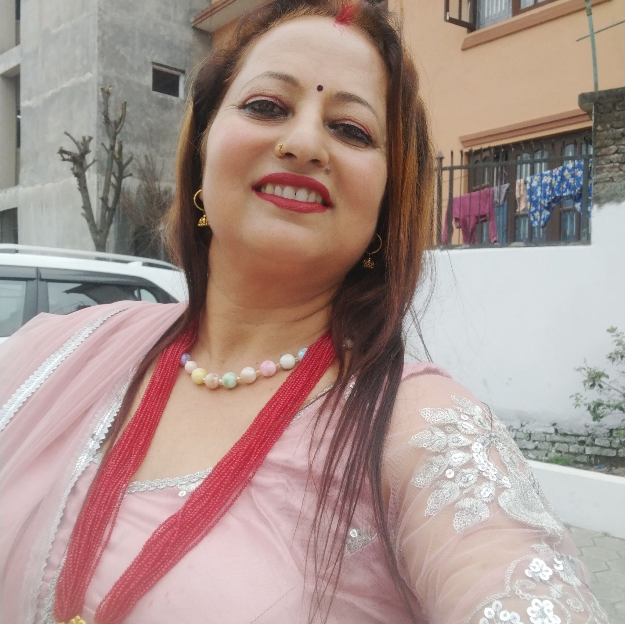 propose gardiukiPooja Tamang | Raju Lama Theeng