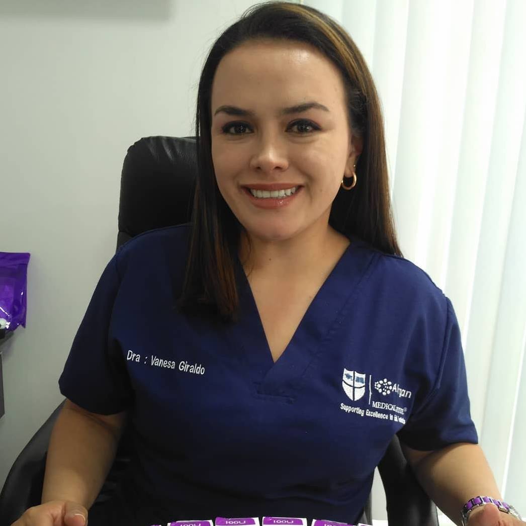 dermatologiabogota-dra-vanessa-giraldo-la-onicomicosis-es-una