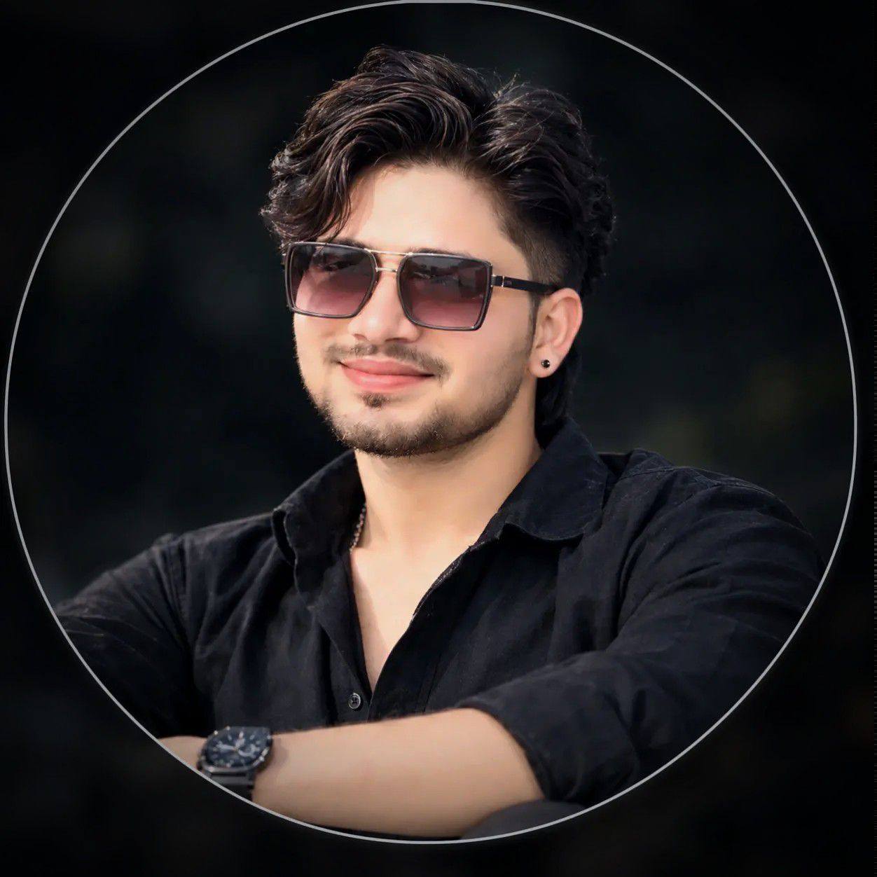क्या आवाज है ♥️🥰😘 #trendingnow #explorepage #pawansingh #bhojpuri # ...