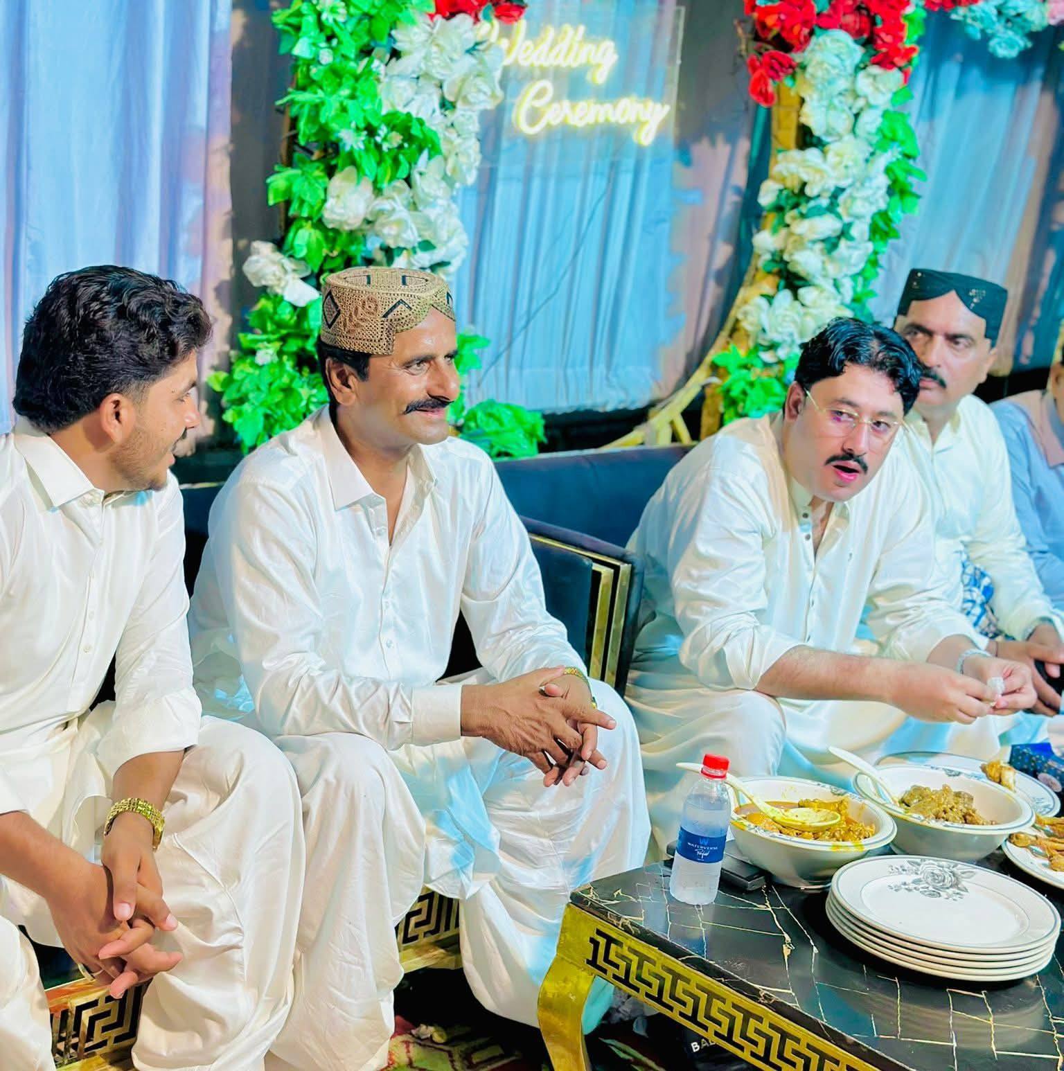 baba-sain-rais-allah-bux-bhand-with-sardar-ali-jan-dahri-meer-farooq