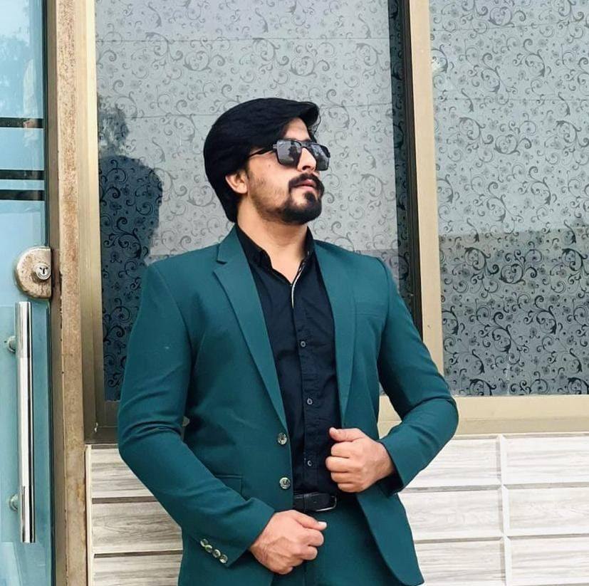 naeem-ziyarmal-on-reels