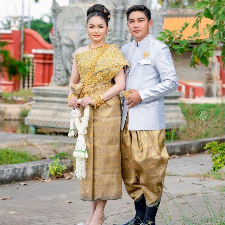 Pre-wedding បែប Black dress 🫶🖤 ផាត់មុខKim Sorphea ធ្វើសក់Dany Make Up ...