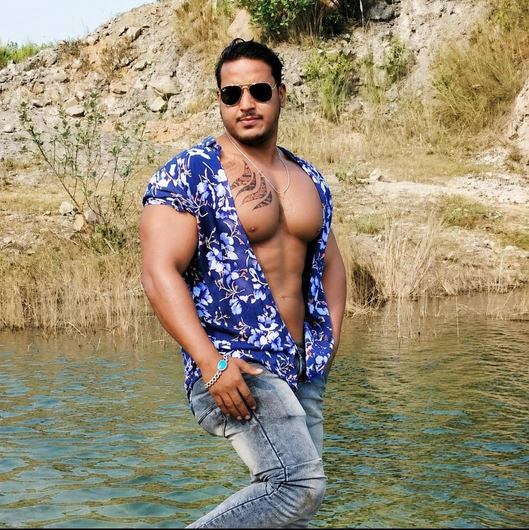 Jeyo na chole chole jeyo na chole gale madhu rat phire pabe na # ...