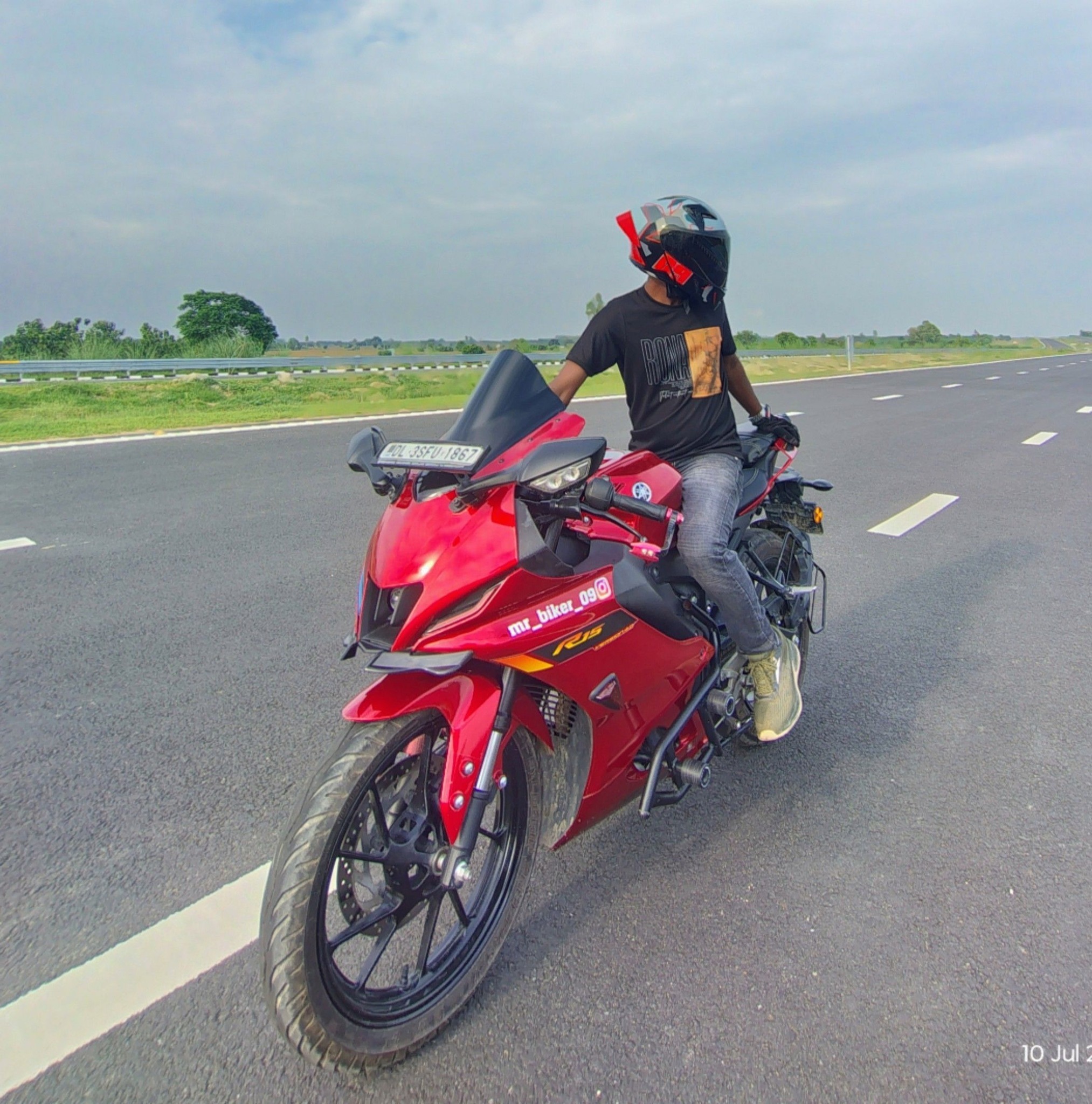 @mr__biker__09 . . . . . . #rider #bikeride #reelviral #instagood # ...