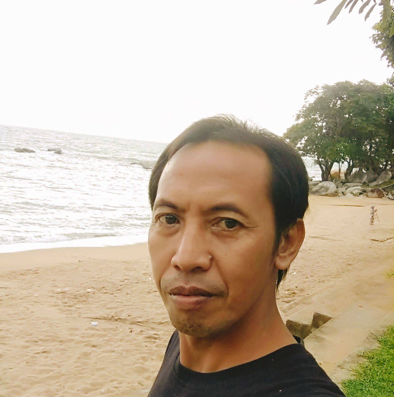 Didunia ini kita sudah dapat memandang kepada orang2 yang dibebaskan ...