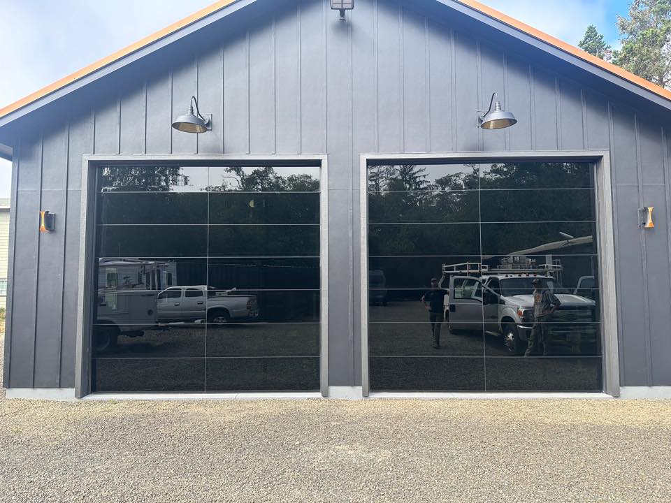 Garages R Us