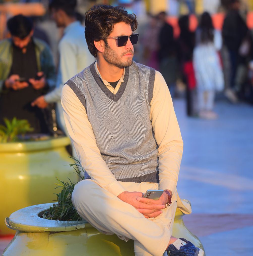 Sharafat King