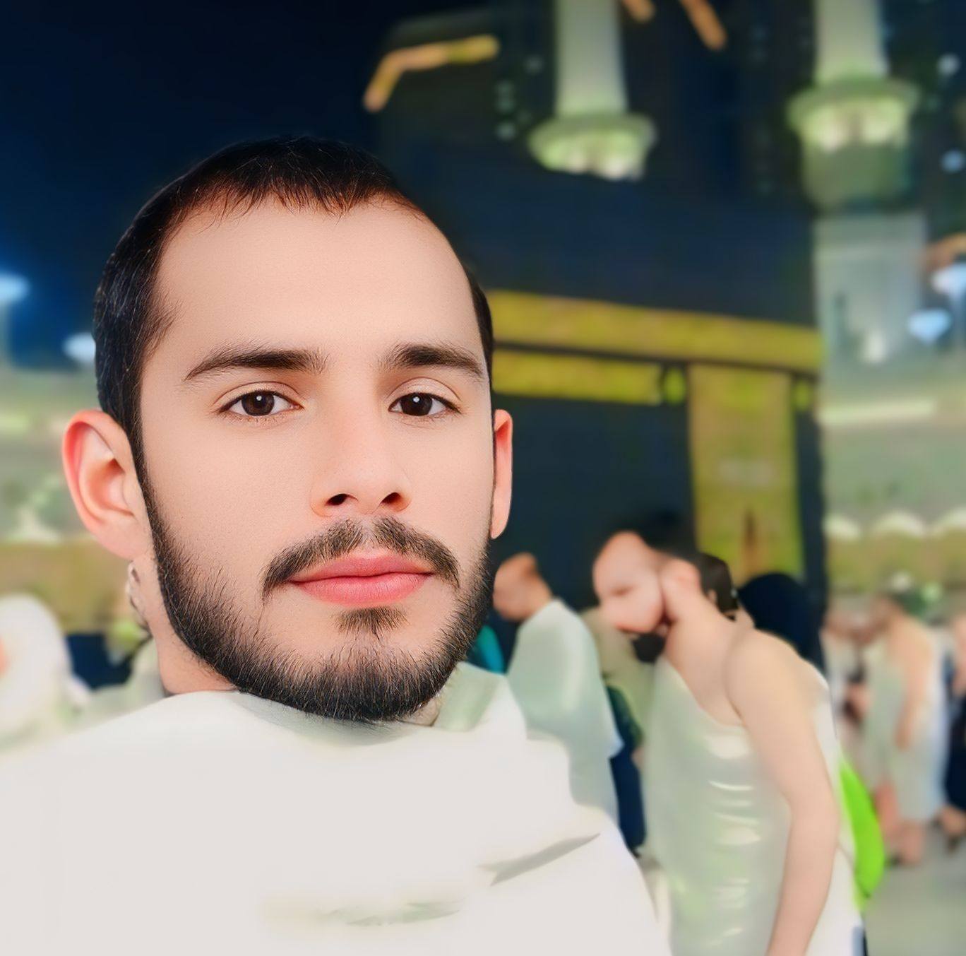 azan-hayat-on-reels