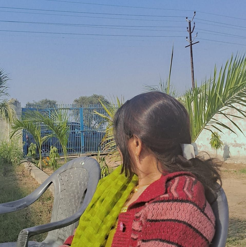Le Mistri, Chai pi le aur sach sun le! #MistriComedy #Thekedar # ...