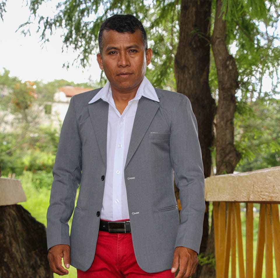 Agustin Rojas y sus teclados