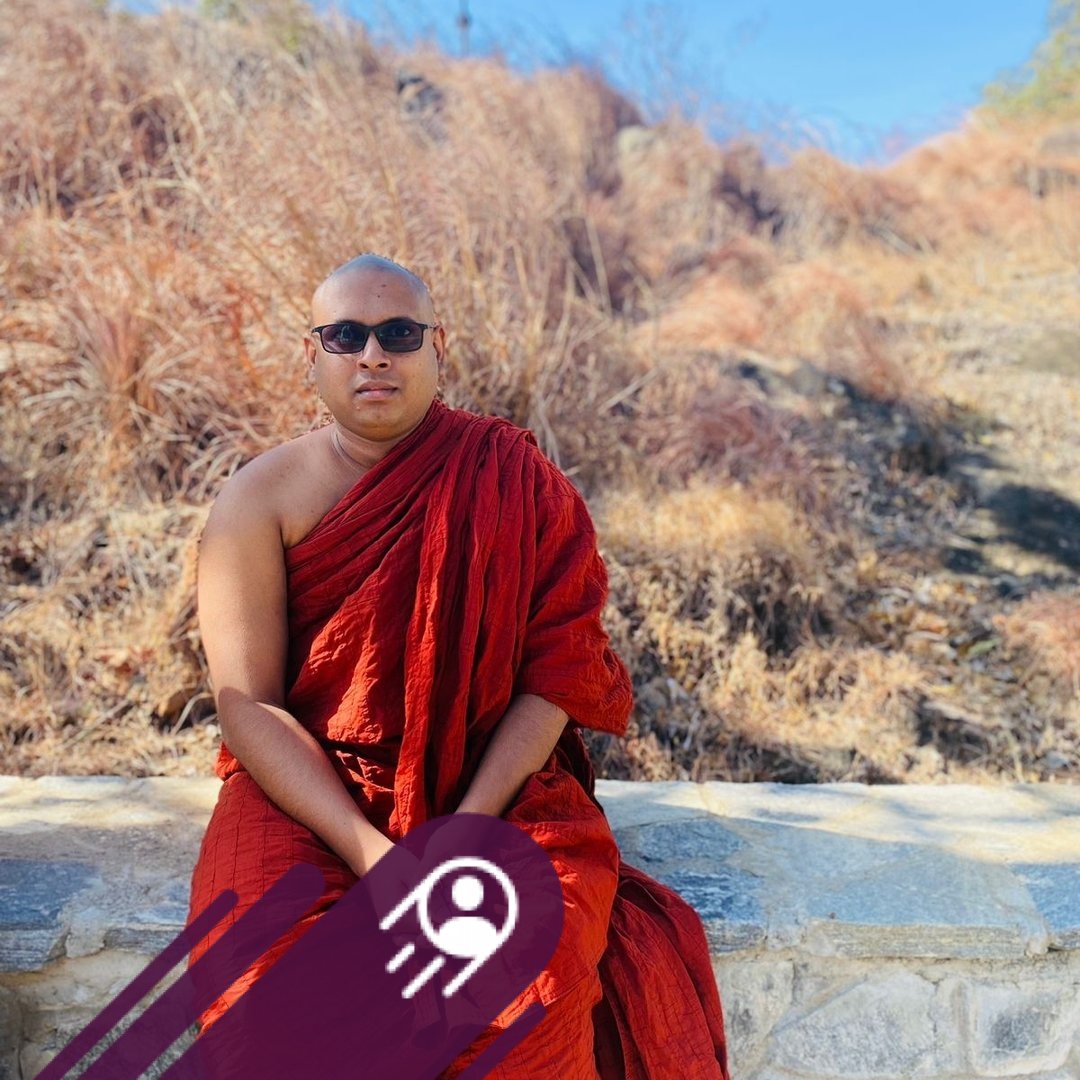 ඉතාම සංයමයෙන් ⁣ඔලුව අතගාලා දරාගන්න බැරි විදියට ටොකු අයින්නේ මෙහෙමයි ...
