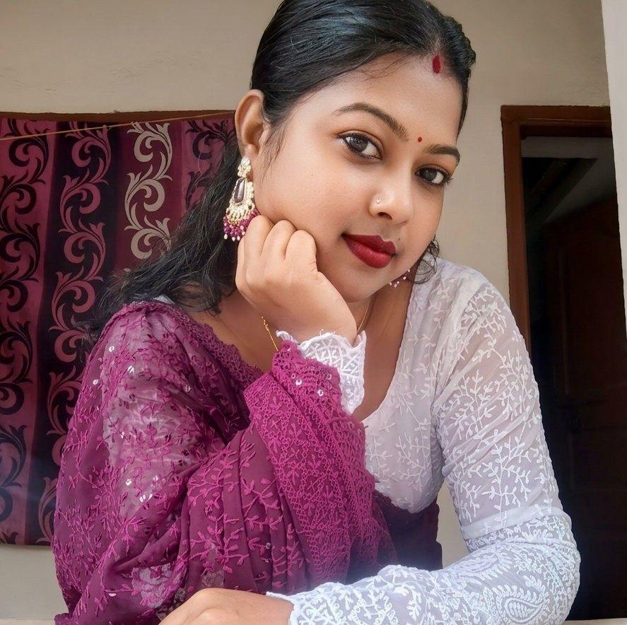 এন এইচ টুয়েলভ নিউ বাইপাস এ বিরাট এক্সিডেন্ট ডাইভার মৃত্যুর সঙ্গে লড়াই ...