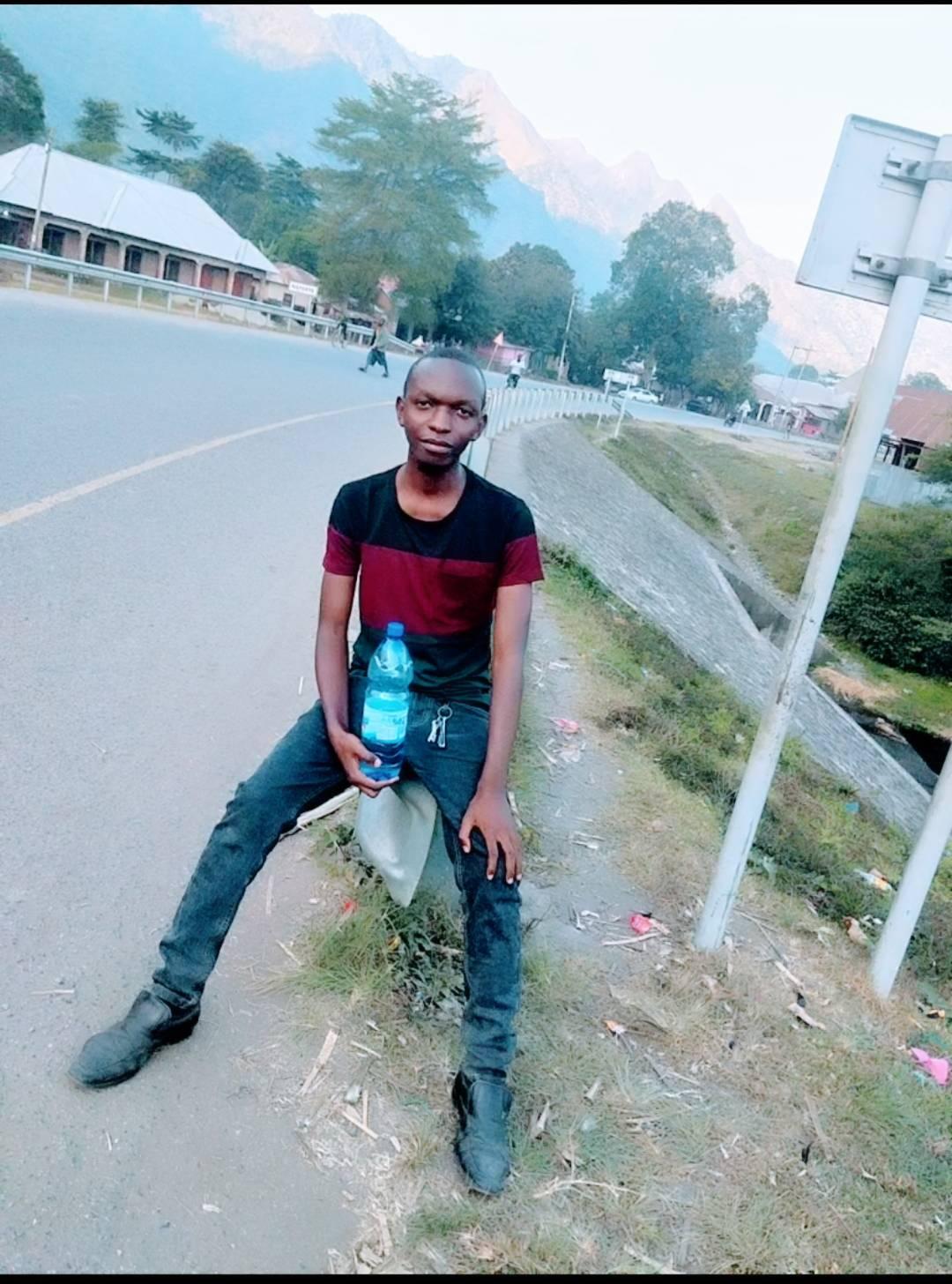 Biblia - *WAFU WAKO MBINGUNI??* Nini maana ya wafu? Wafu maana yake ni ...