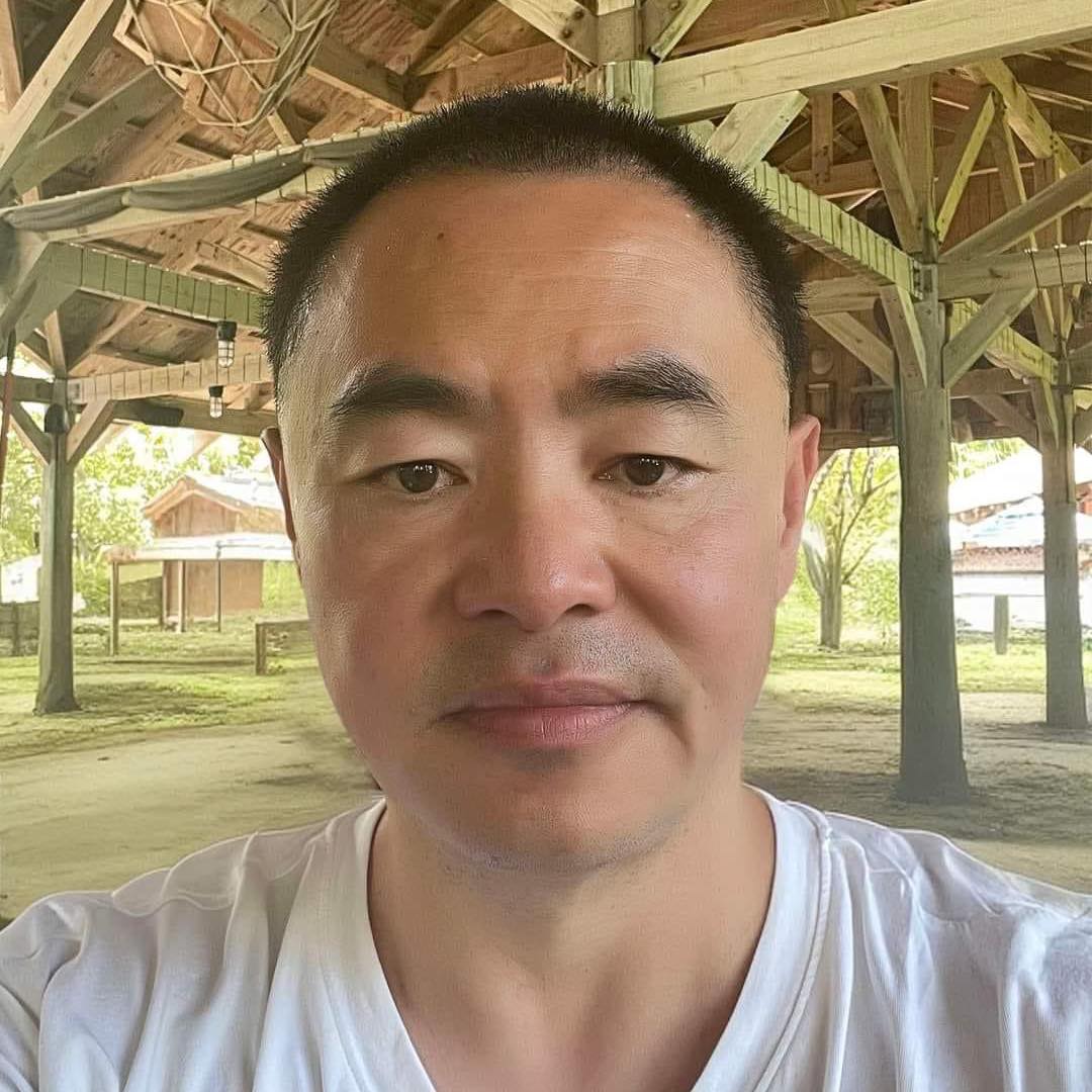 张金凤