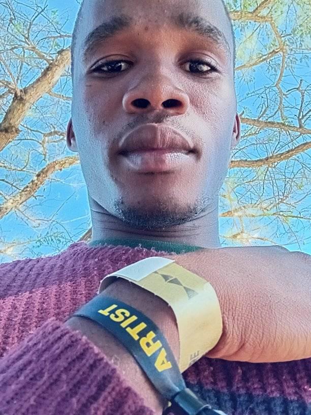 Ezivuthayo Emaputaland - MaSwiti ningayibhikisheli iNgwenyama nxashana ...