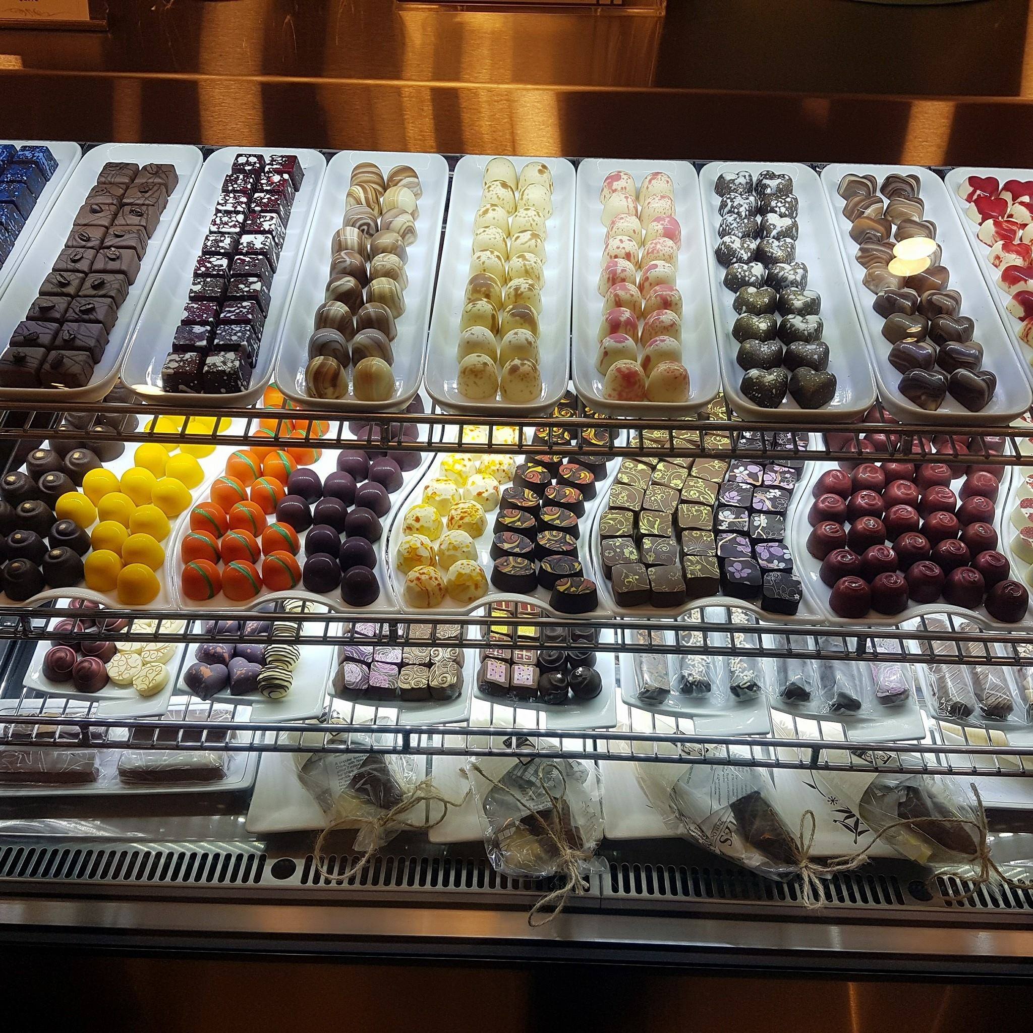 R & A Chocolates | Nadi