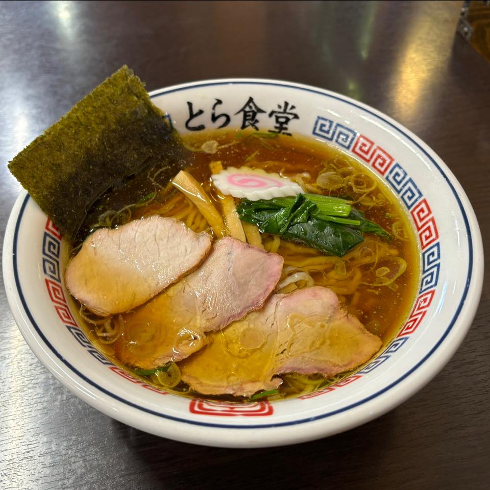 手打 中華 そば とら 食堂