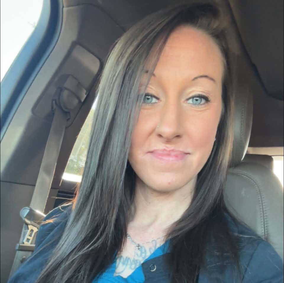 Haley Brooke - 🤷🏻‍♀️😘 | Facebook