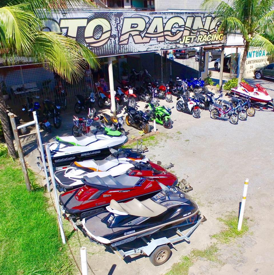 Jet racing