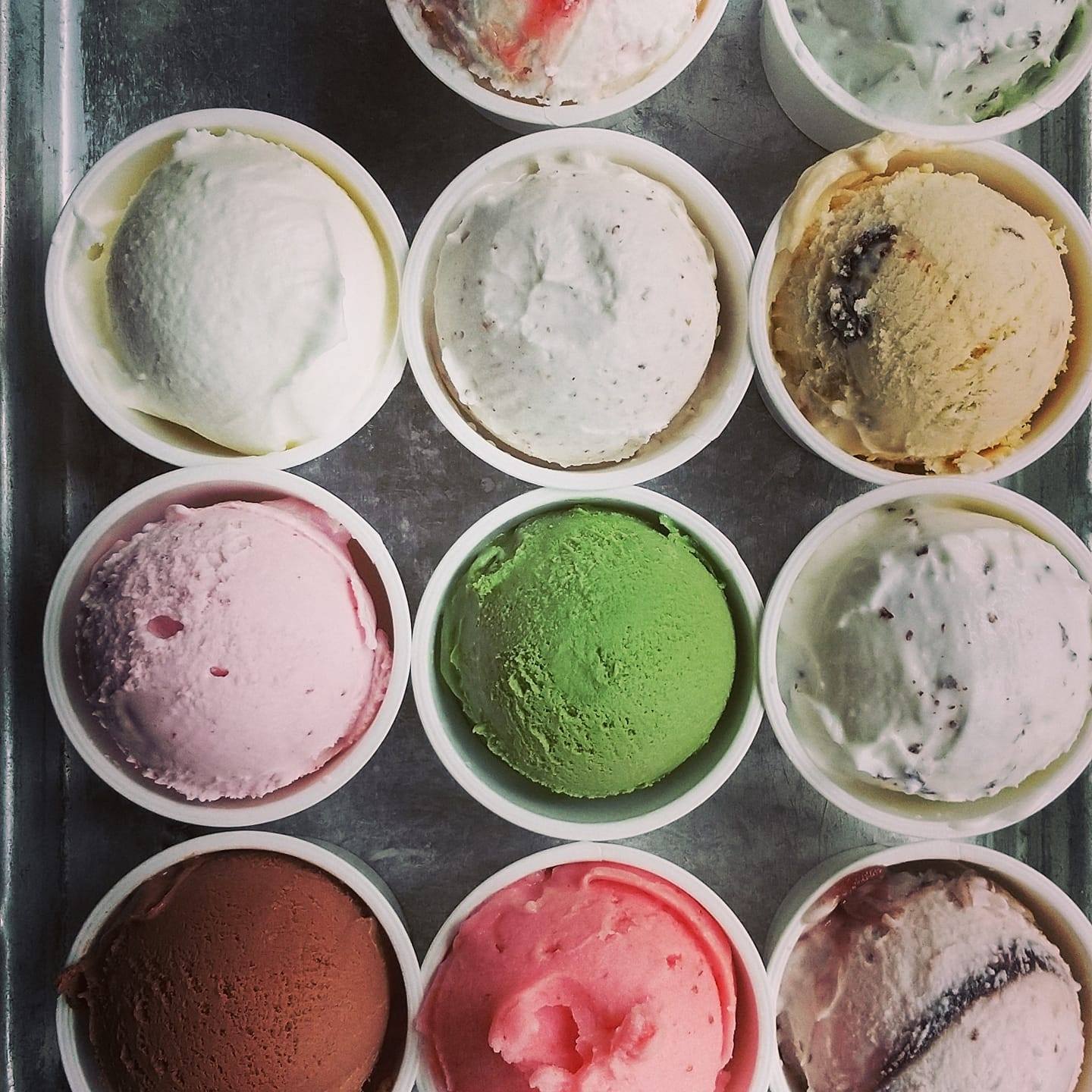 Gelateria HANAと雑貨イニミニマニモ - 2020年10月3日㈯山のカフェは感染症対策をしながらの営業です。定峰峠の通行止めは大型 ...