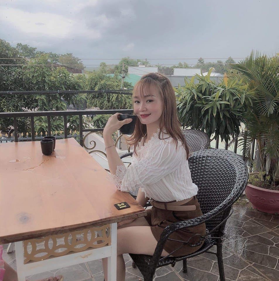 📞 Anh/chị để lại số điện thoại, em sẽ liên hệ tư vấn mẫu rèm, màu sắc ...