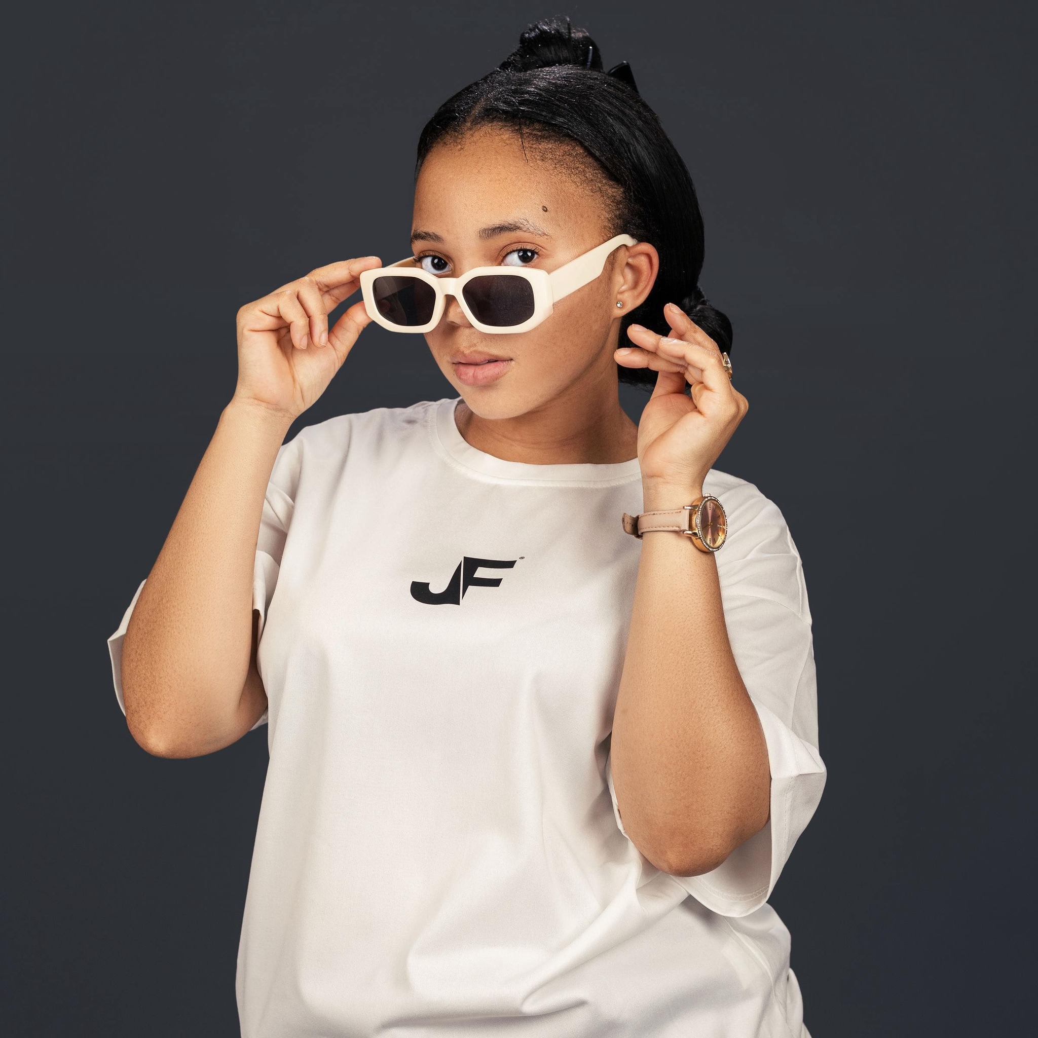 Lynah Aston
