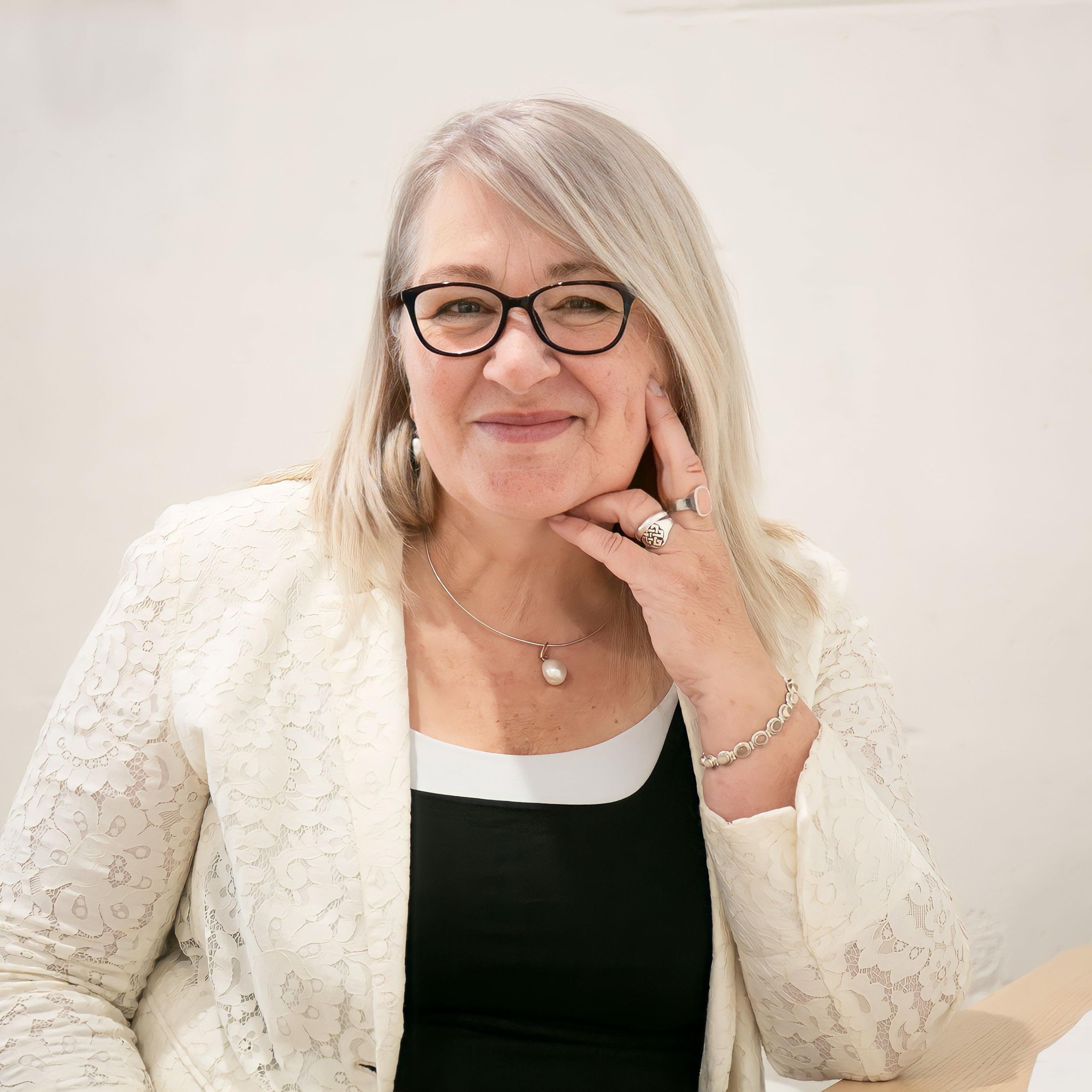 Dr Louise Hayes | Melbourne VIC