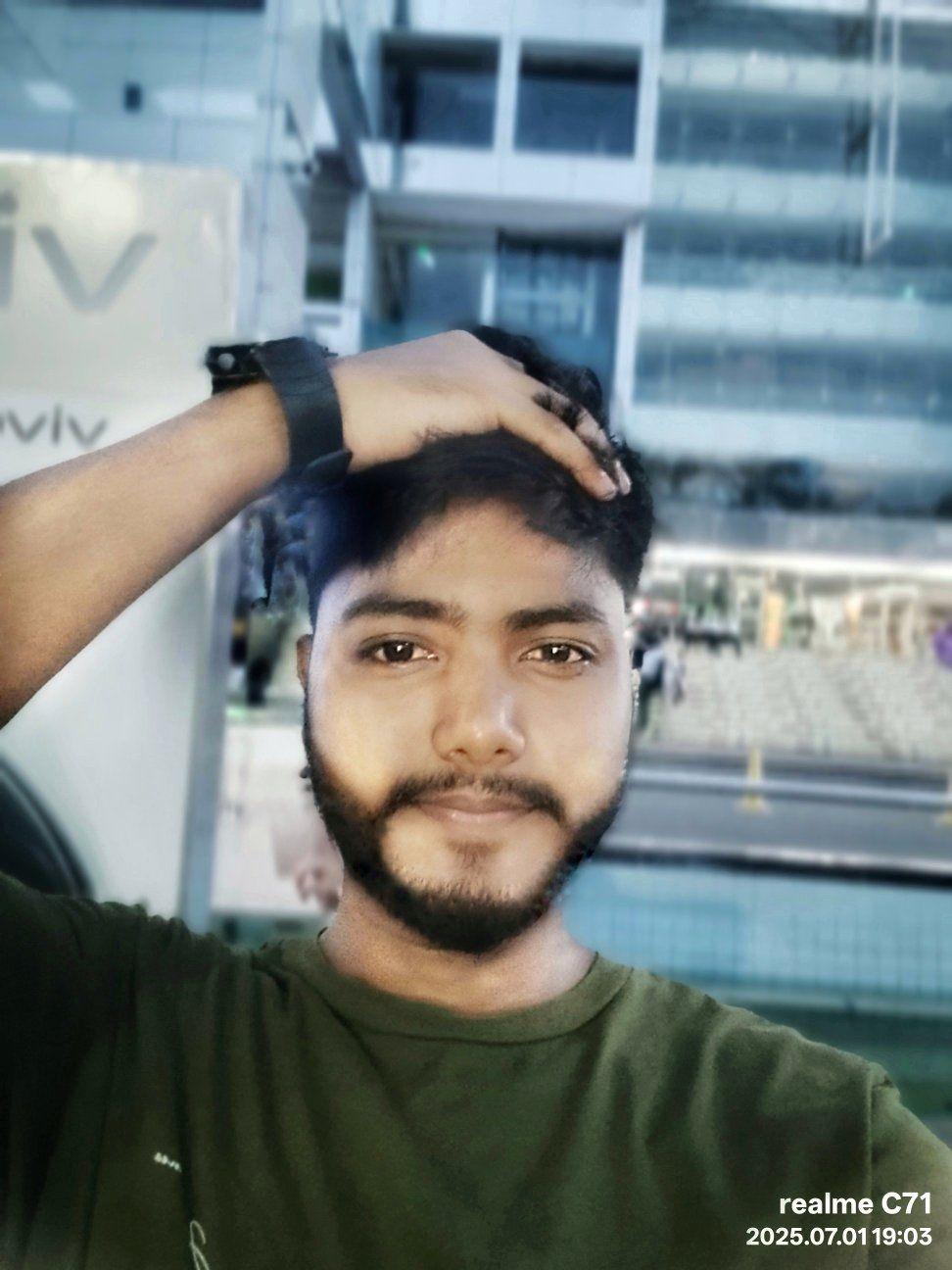 Mk MoNjoy Roy