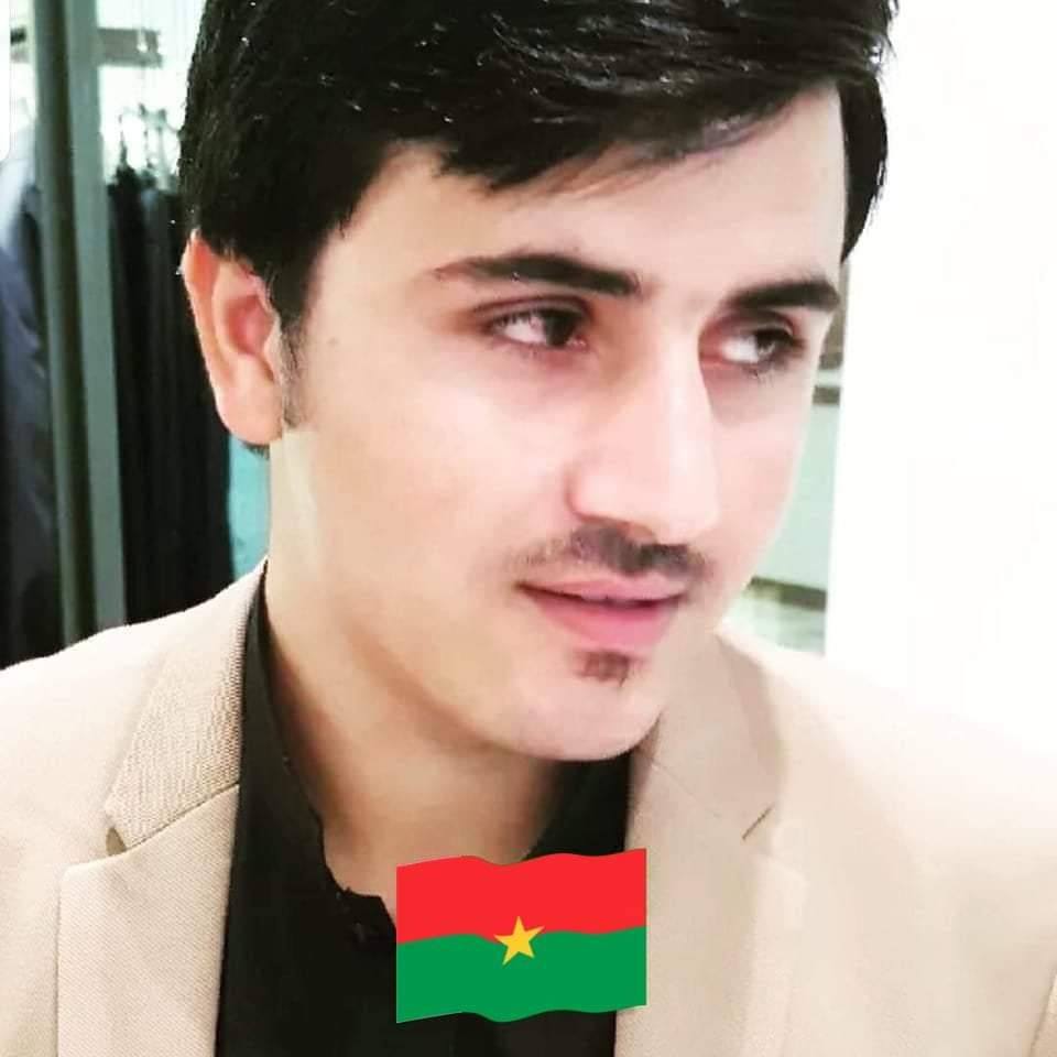 جہاز میں سہیل آفریدی کو دیکھتے ہی ایک ماں جی نے پی ٹی آئی کے حق میں ...