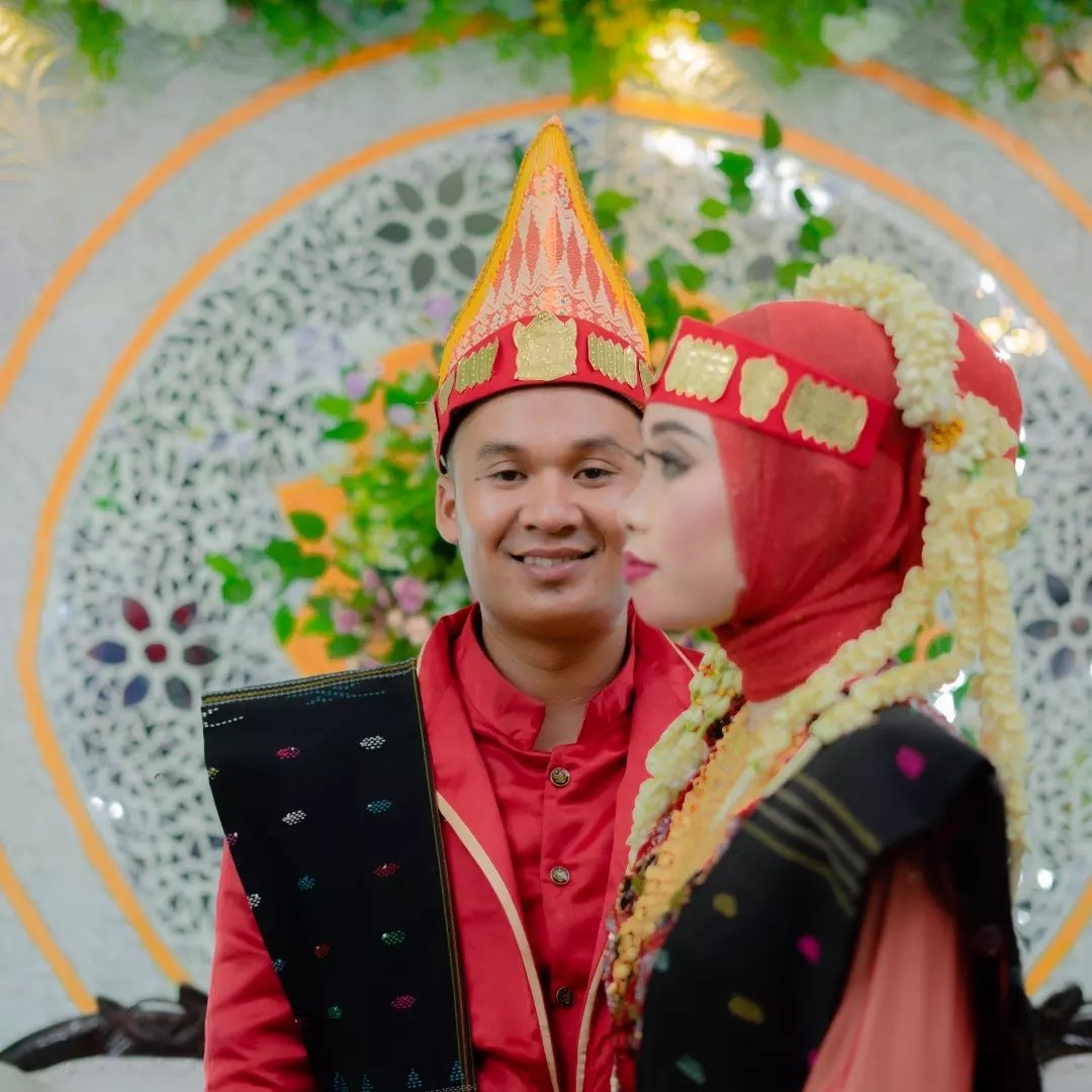 Lisna Manik - Akibat solar langka 😭😭😭😭😭🤣 Kita paketkan... | Facebook