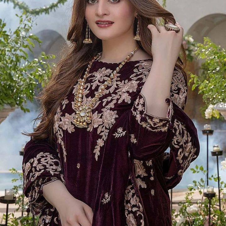 Shawls Collection added a new photo. - Shawls Collection