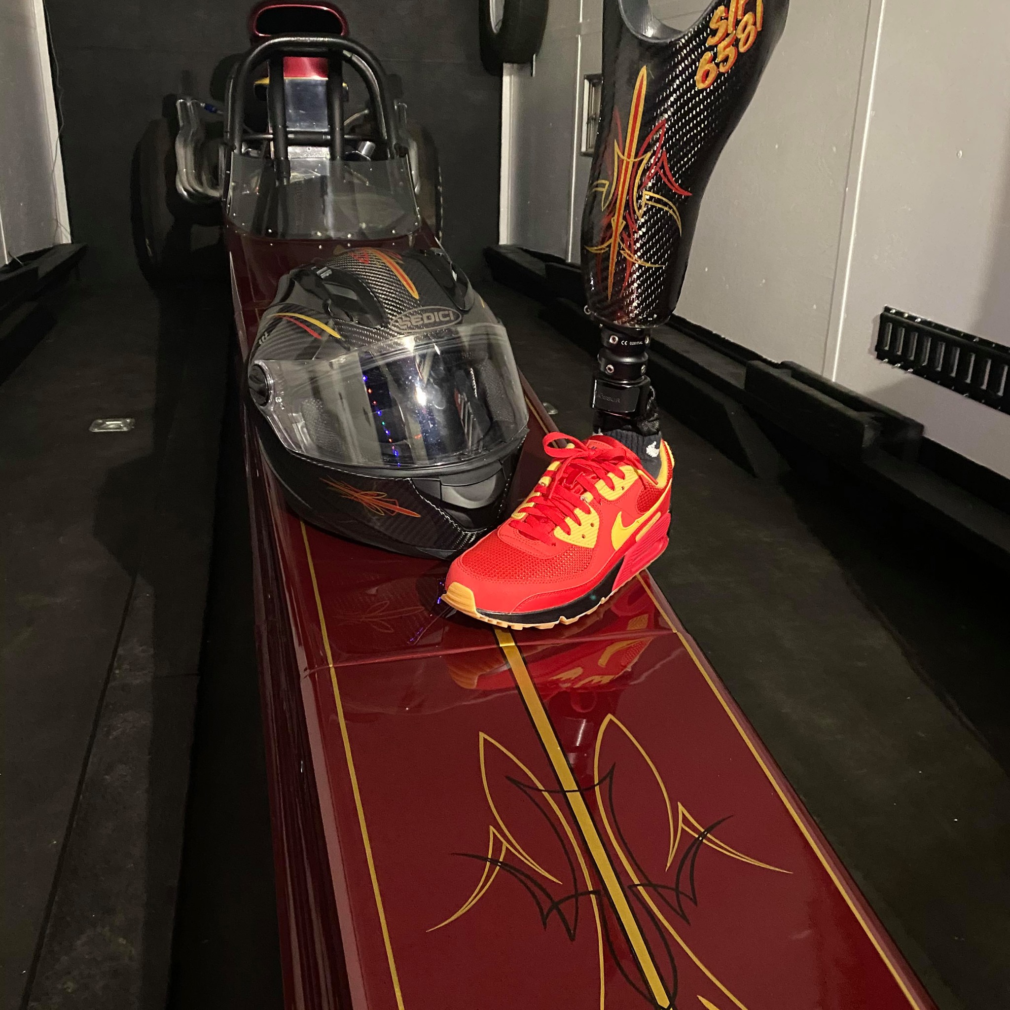Ezell Race Cars Unveils New 2026 Design At Performance Racing Industry ...