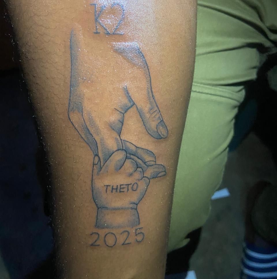 Ntwe ke phone | KGdladla Rsa R Rams