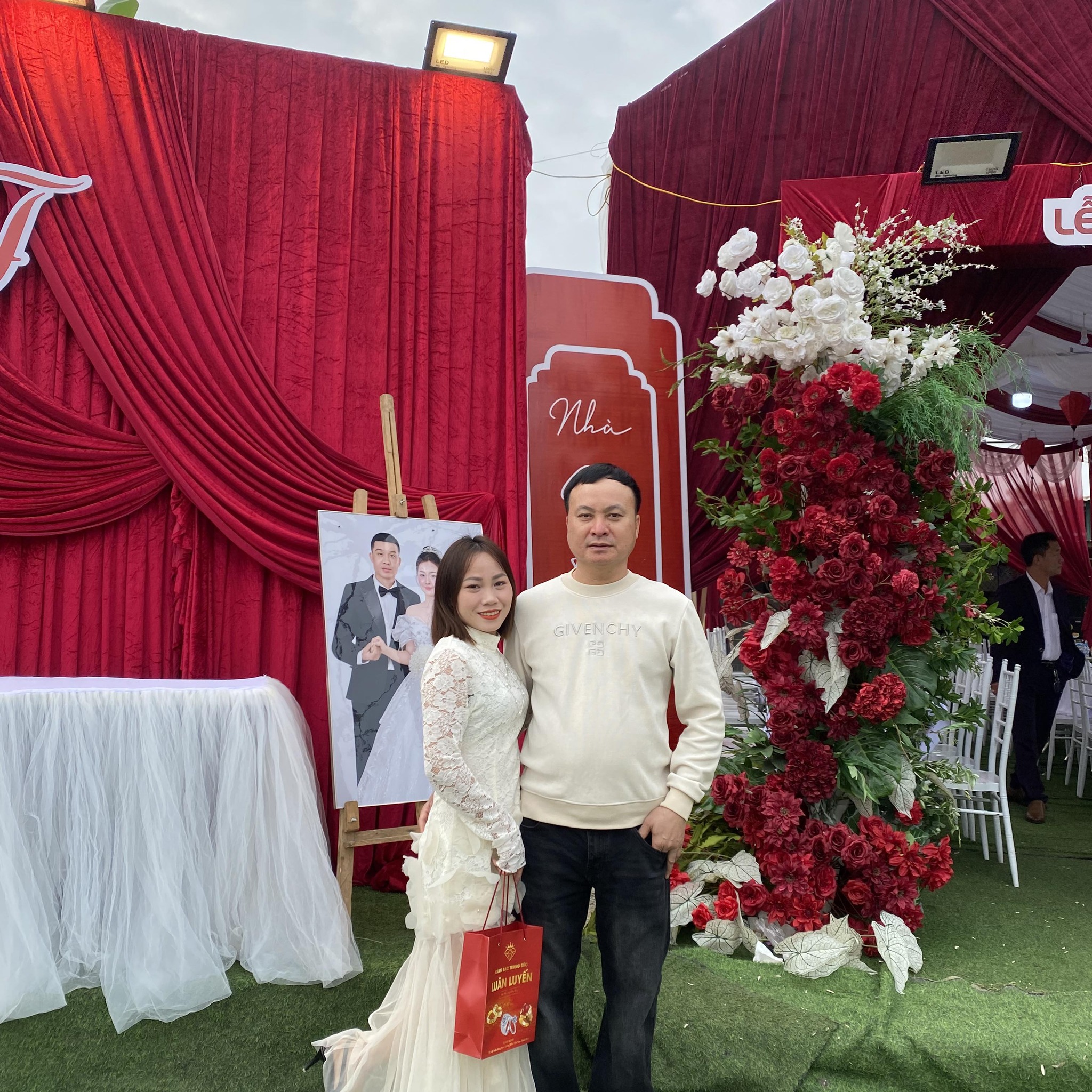 Về nhà vk cho ăn rau muống luộc | Hanh Quang