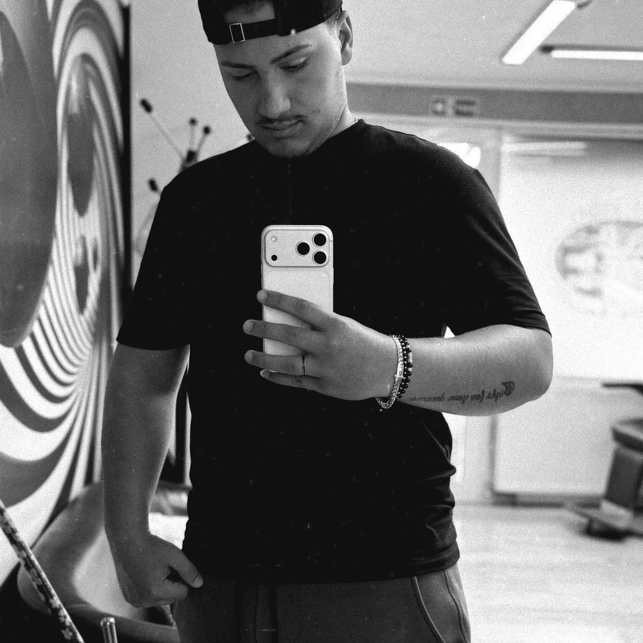 18 ani fericiți Iulian Stavar ️‍🔥🫡 | Valentin N. Gabryel