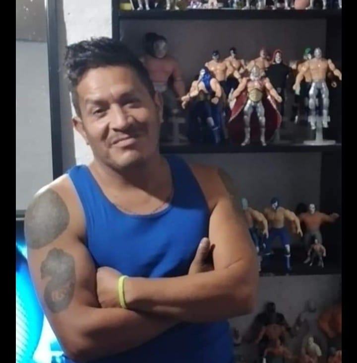 Azteca Customs