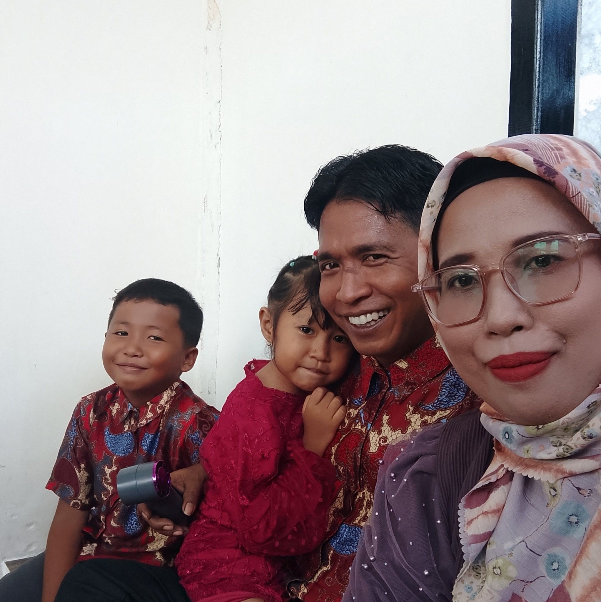 Idhar Hidar Regzat