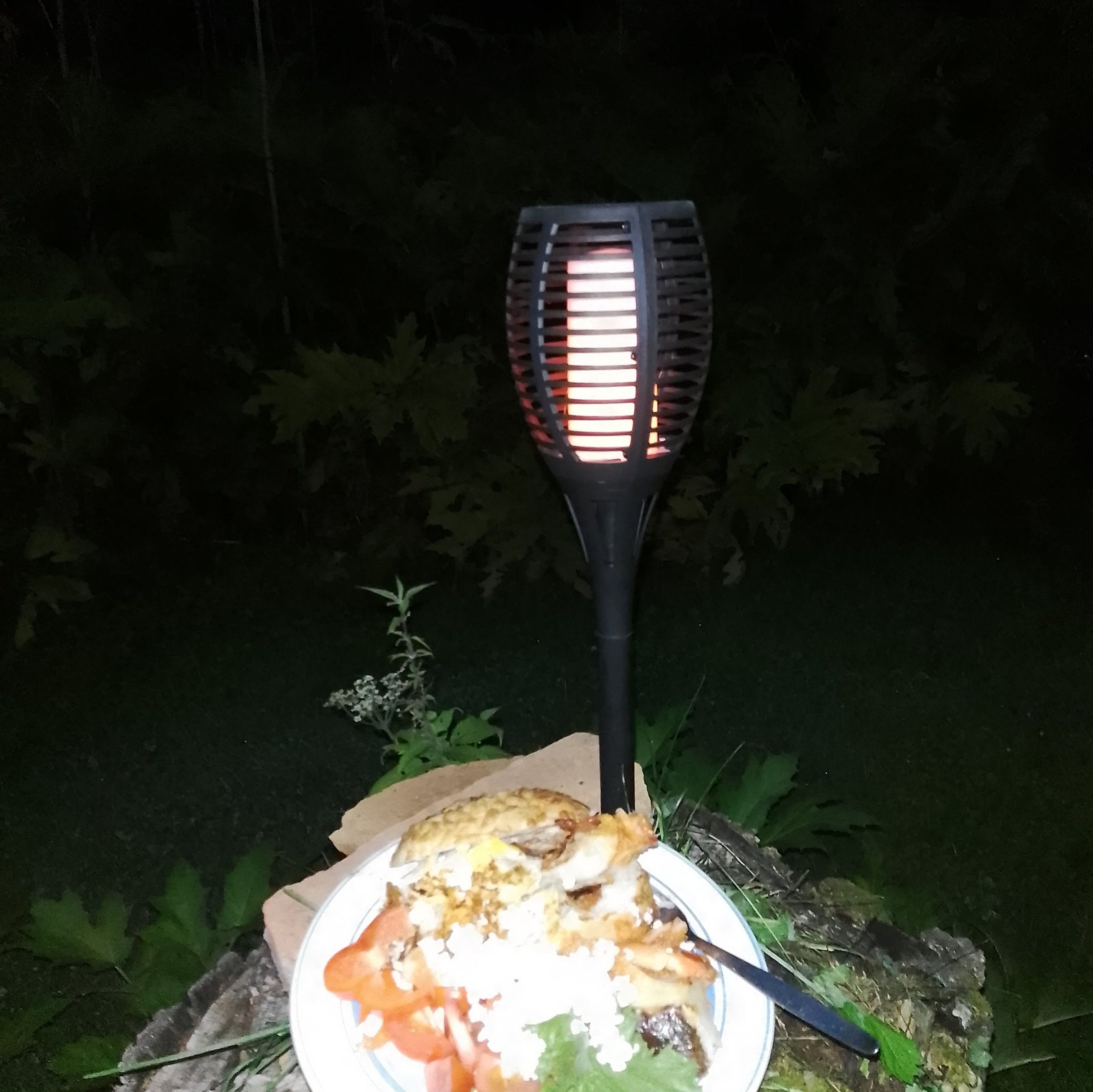 Saarikoskella perhokalalla.. huonosti oli tapahtumia.. pari harjusta ...