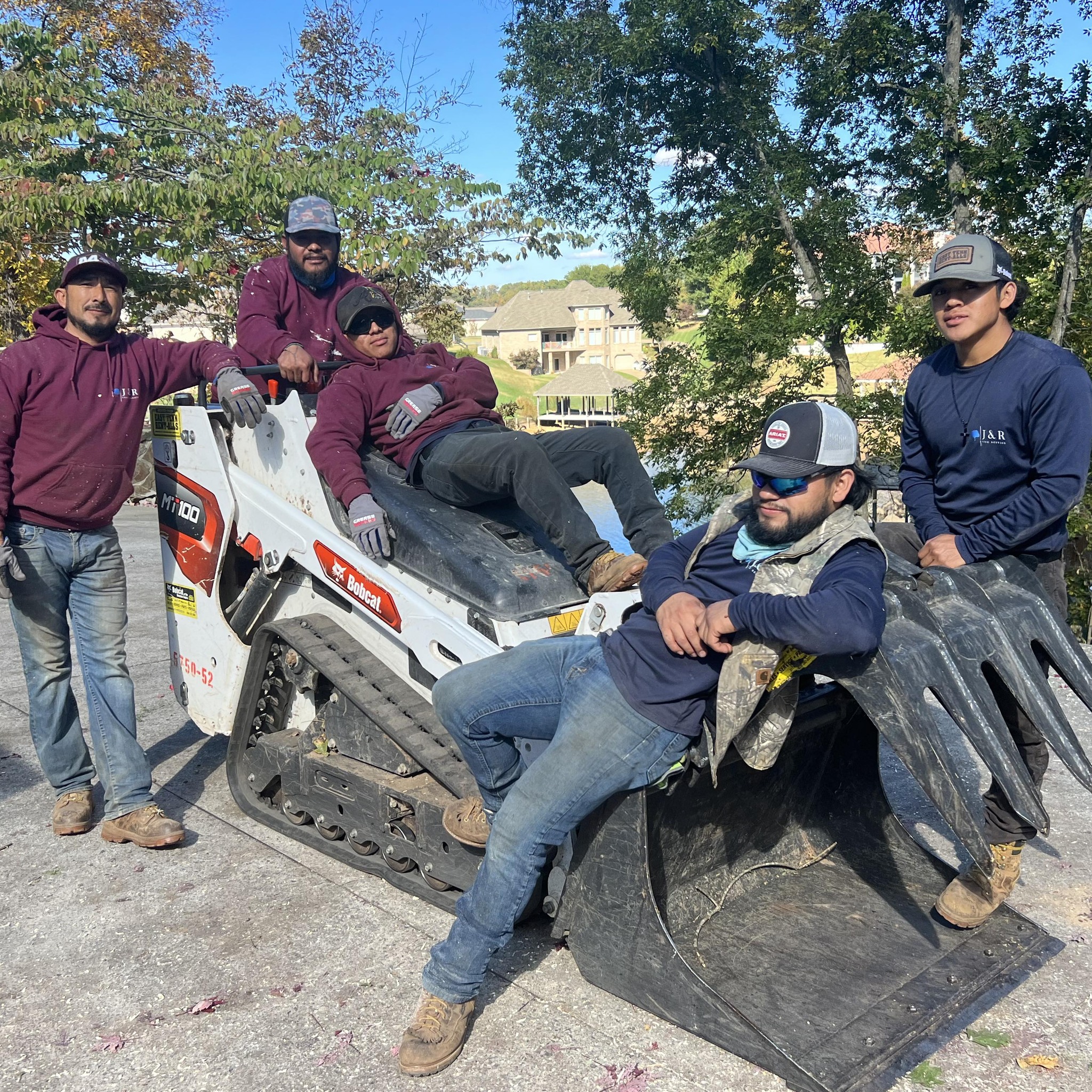 How to removal a tree in Johnson city @treestuff | J & R Tree service