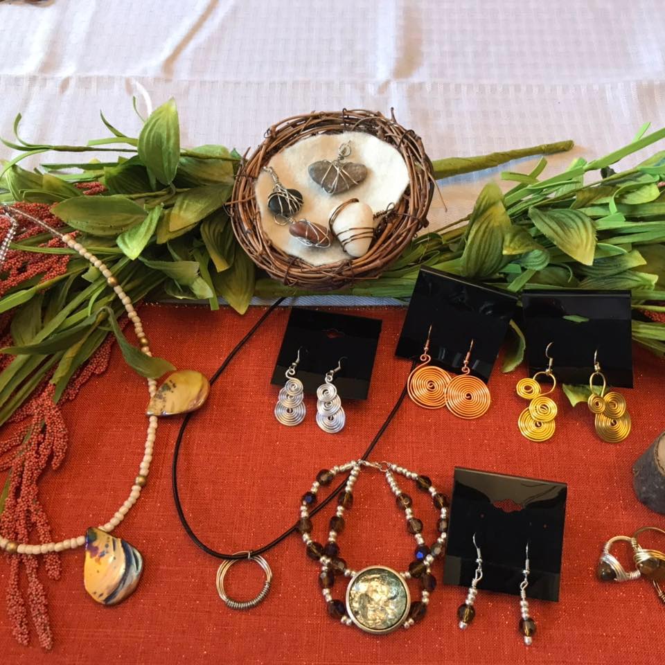 Wire Wrapping & Beading by Renee