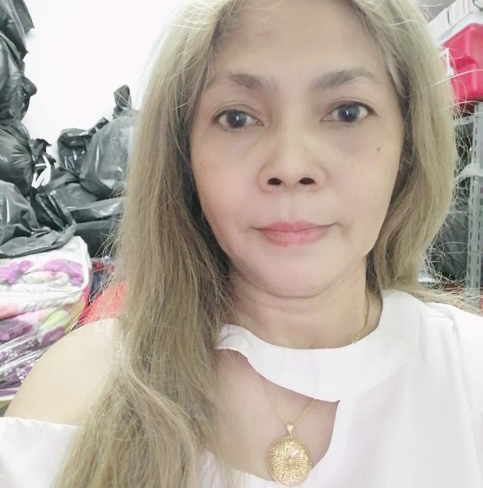 Nakapaldo ang taga AZALEAS nag fiesta pumaldo rin sa bringhome #fiesta ...