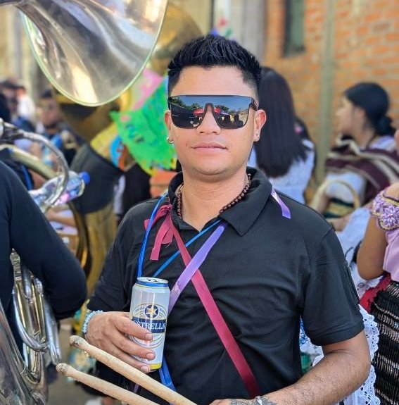 Theba Jerónimo