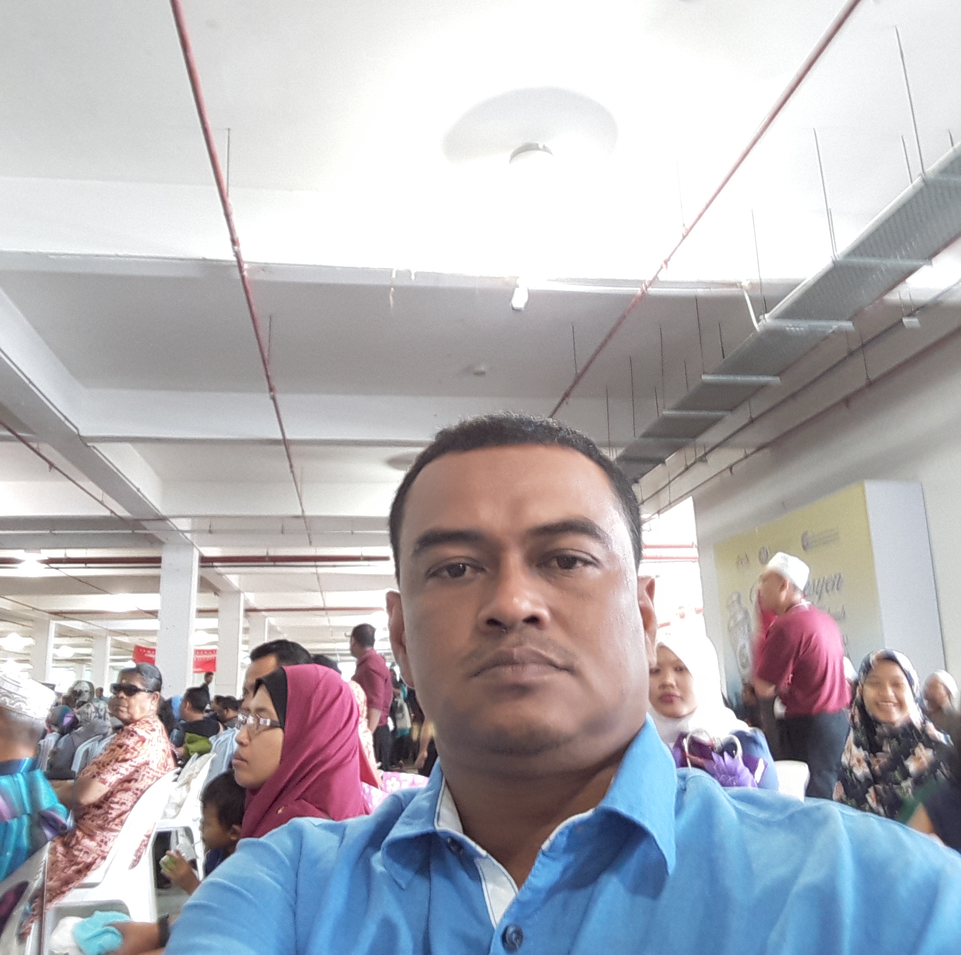 TONY PUA, AWAT KEPUTUSAN TUANKU MESTI IKUT DAP? Aiyo, Pua… DAP tak ...