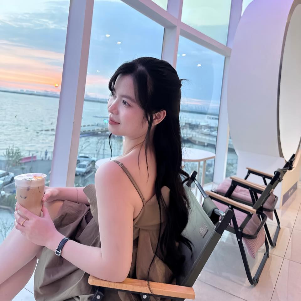 Su Mon
