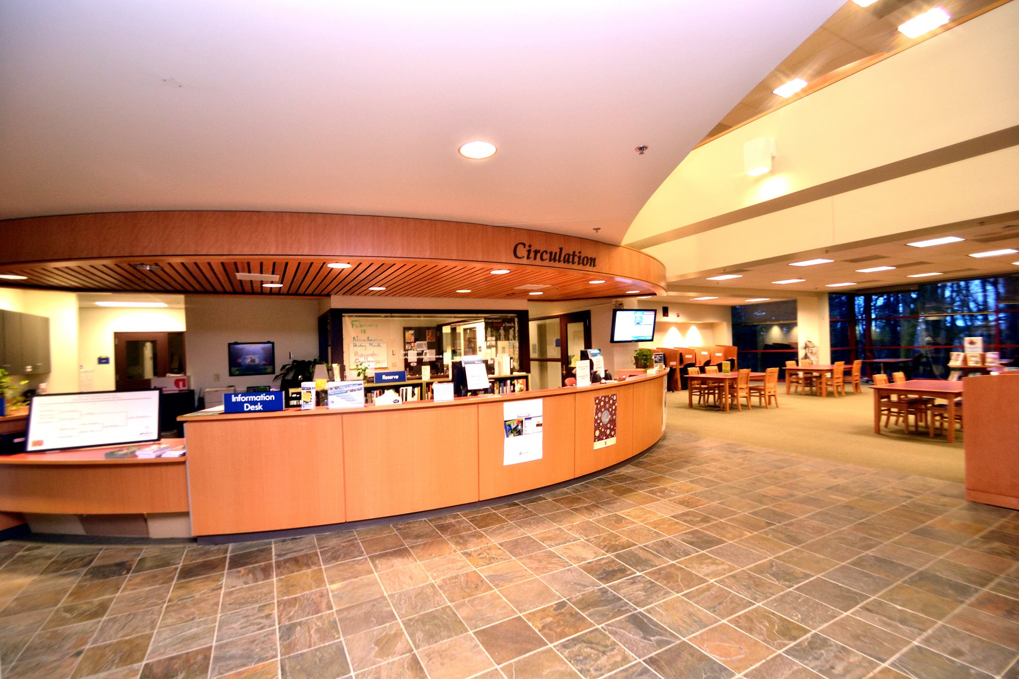 LWTech Library Learning Commons | Kirkland WA