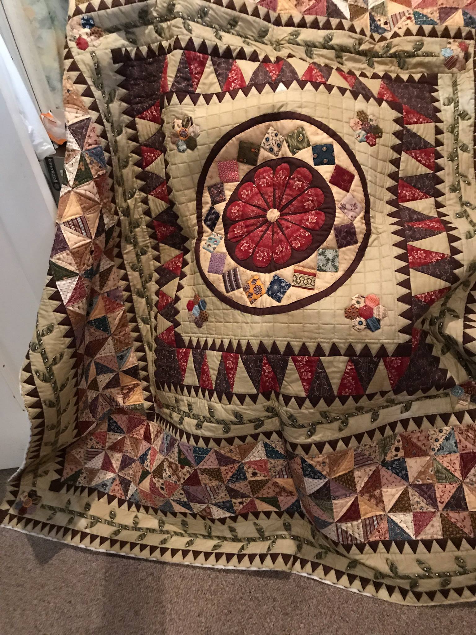 Quilting Free Patterns & Tutorials | Granny's Garden Quilt | Facebook