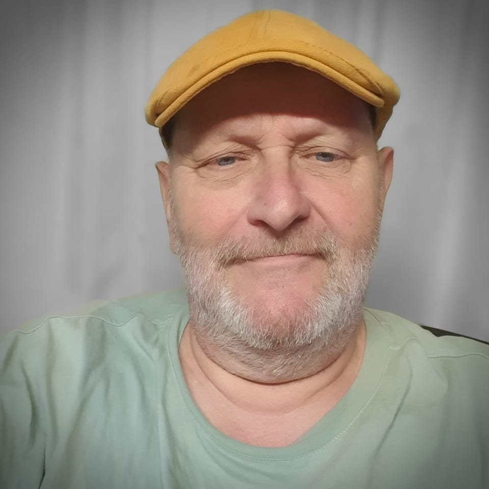 Pascal Michaux (@pascal.michaux.12327) • Facebook, Connect with friends