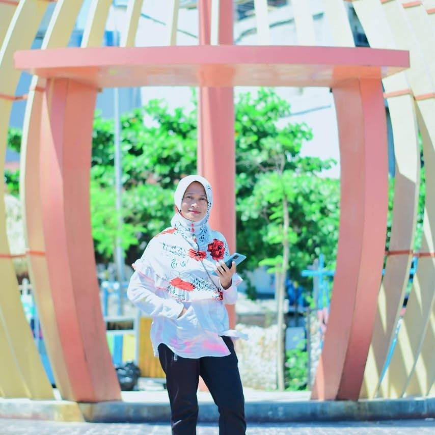 Kalau aku nyerah dulu,, Mungkin tidak sebahagia sekarang Melihat bentuk ...