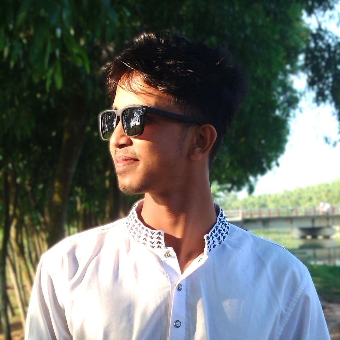Md Sayem