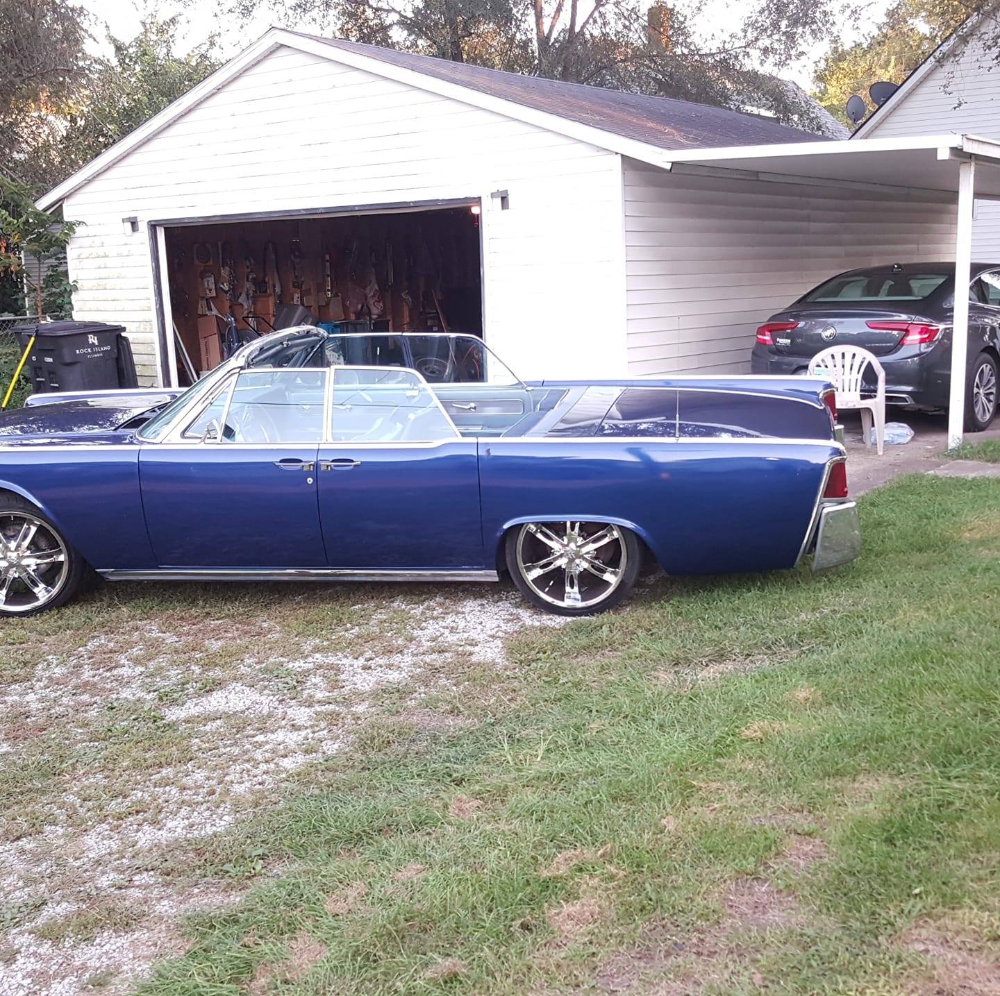 Daily - An Alabama Executive’s 1,300-Car Collection Began as a Mission ...